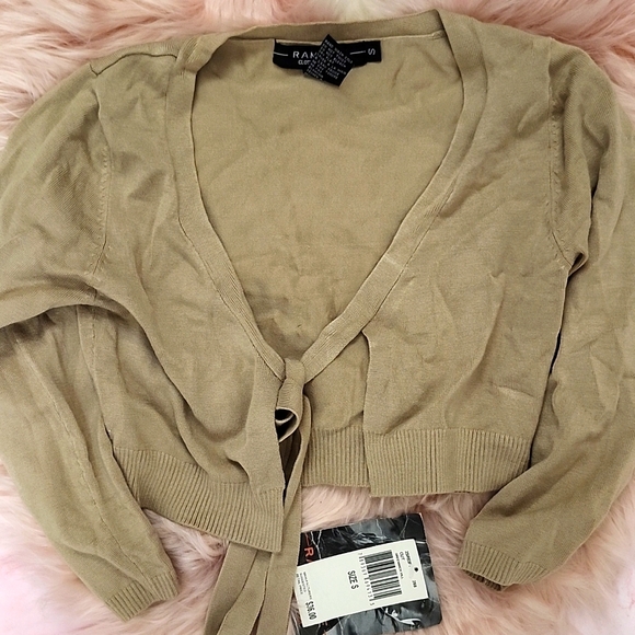 Y2K FIND!! BRAND NEW RAMPAGE FRONT TIE KNIT SHRUG TOP-S - Picture 3 of 6
